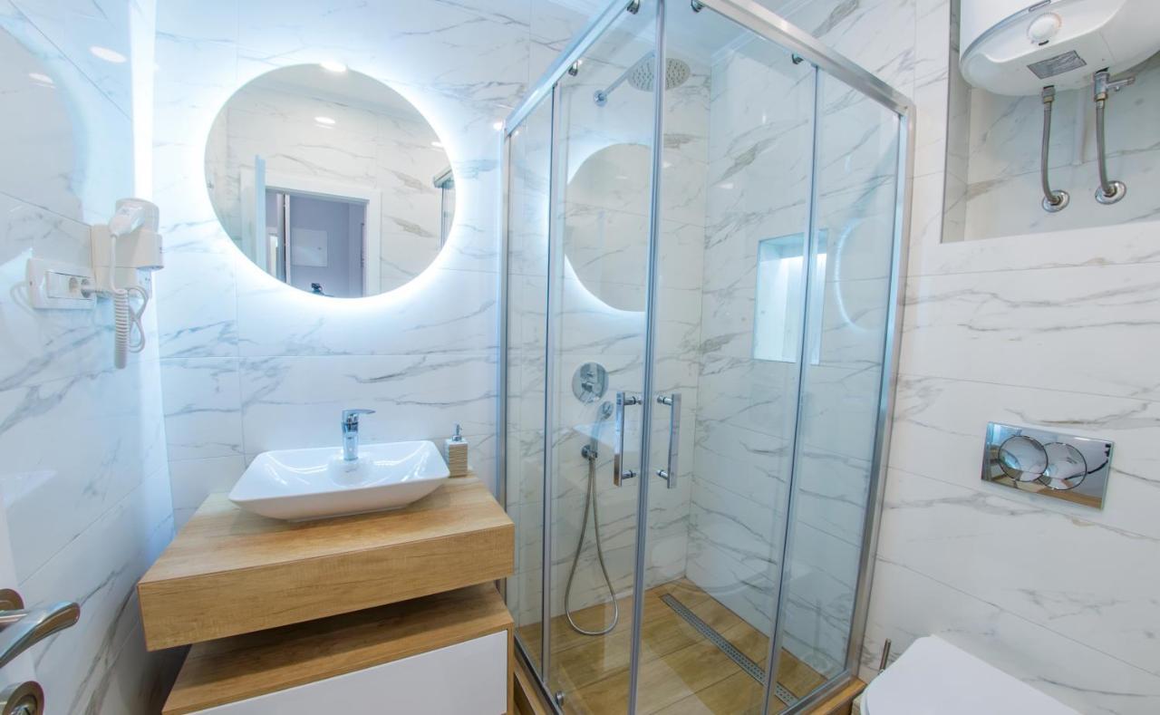 New View Apartment Mostar Bagian luar foto